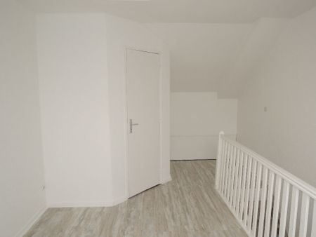 Appartement à louer - REIMS- BD ST MARCEAUX - Photo 4