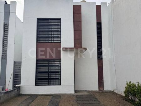 CASA EN RENTA EN COL. VALLE DE SALDUERO EN APODACA NUEVO LEON - Photo 4