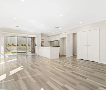 Apply Now - Century 21 &vert; the Paramount Group - Photo 1