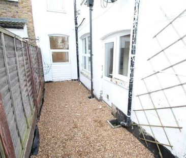 Wenham Drive, Westcliff On Sea, SS0 - Photo 4