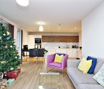 3 bedroom apartment to rent - Photo 1