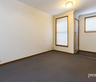 MEREWETHER VILLA – GREAT VALUE IN A PRIME LOCATION - Photo 5