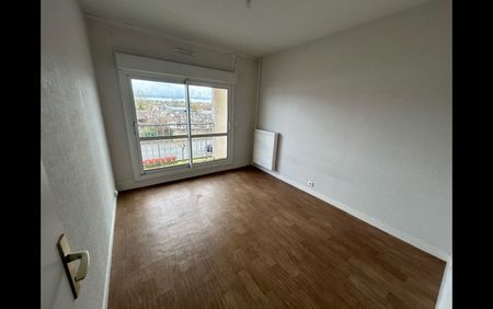 Location Appartement 5 pièces 104 m² La Châtre - Photo 4