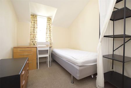 1 bedroom semi-detached house to rent - Photo 3