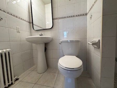 For Lease - 20 Elway Court, Toronto, Ontario - Photo 4