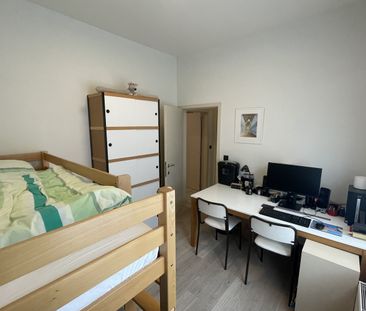 Gerenoveerd, instapklaar gelijkvloers appartement met 2 slaapkamers... - Photo 6
