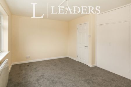 2 bedroom maisonette to rent Ashley Road, Parkstone, Poole, BH14 - Photo 3