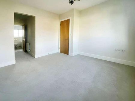 Oakley Gardens, Maidenhead, SL6 - Photo 3