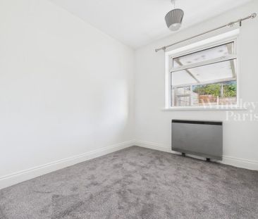 3 bedroom detached bungalow to rent - Photo 6