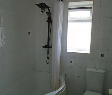 Valley Road, Portslade, BN41 - Photo 6