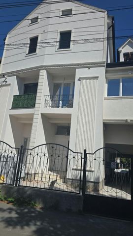 0021 Chirie apartament 3 camere, zona Piata de vechituri - Fotografie 5