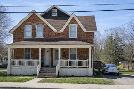 For Lease - 14 Burton Avenue Unit# A, Barrie, Ontario - Photo 2