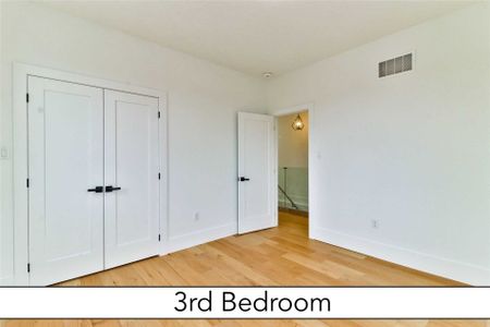 For Lease - 235 Lambton Avenue, Toronto, Ontario - Photo 4