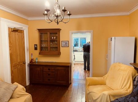 HOUSE SHARE – TWO LOVELY ROOMS FOR RENT in a beautiful 7-bedroom detached house – Ryde Central - Photo 2