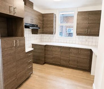 Grand 3 ½ + espace bureau - Rez-de-jardin - Rénové - Sainte-Agathe-... - Photo 3