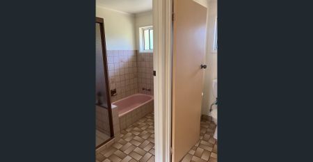 Upper Brookfield, Rental - Photo 5