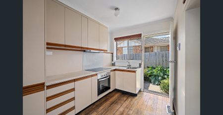 Charming 2-Bedroom Unit in the Heart of Boronia - Photo 2