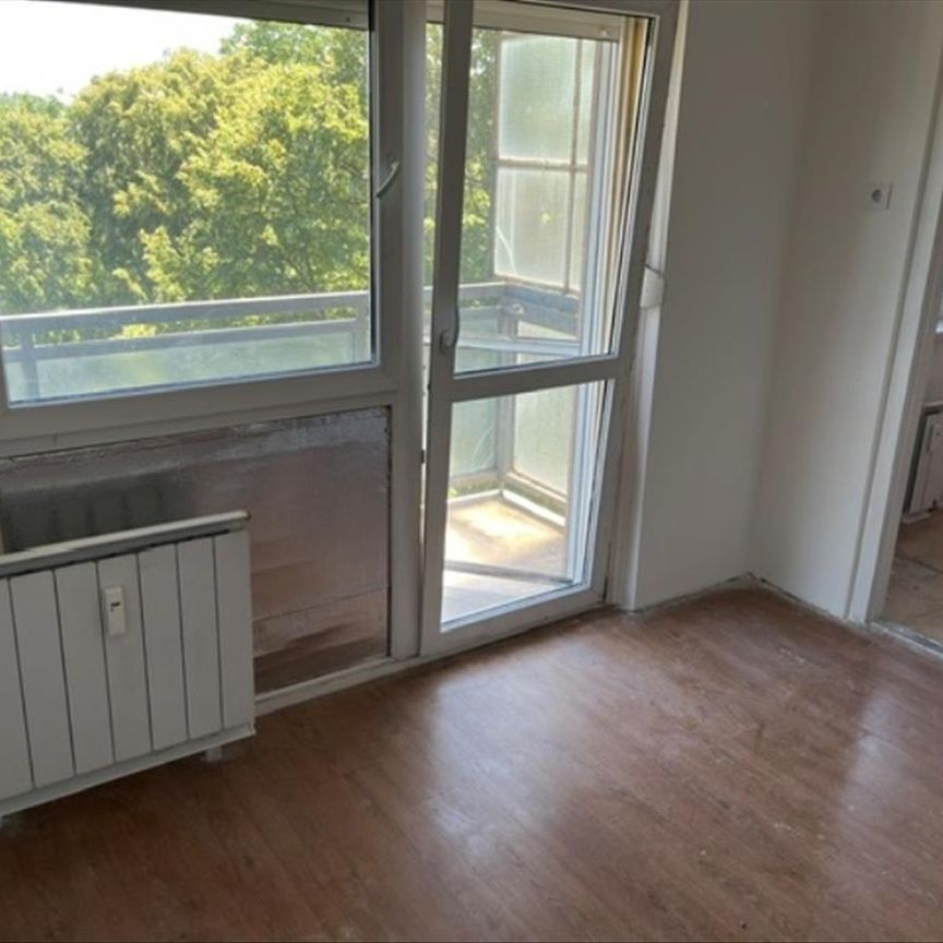 Kiadó felújított panel lakás - Miskolc - Fotó 1