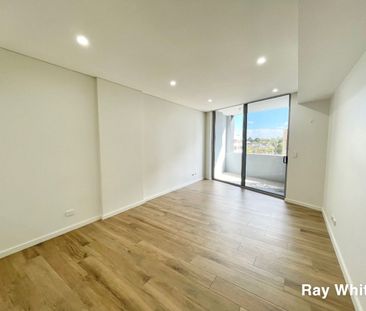 One bedroom Unit In a Perfect Location - Photo 1