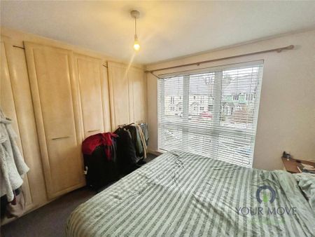 2 bedroom end of terrace house to rent - Photo 2
