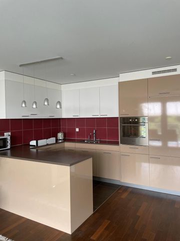 Appartement de 3,5 pièces au 4ème étage dans un bel immeuble ! - Foto 5