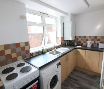 Henderson Street, Preston - Photo 1