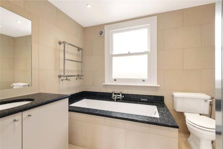 4 bedroom semi-detached house to rent - Photo 2