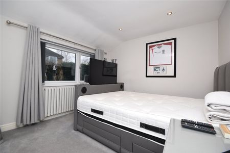 7, Westwood Side, Morley, Leeds, West Yorkshire, LS27 9HR - Photo 5