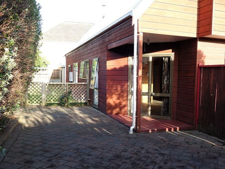 Fully Fenced Two Level Living - Photo 3