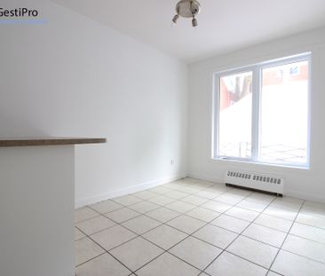 1315 Garnier - Photo 2