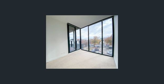 Japanese-inspired 1-Bedroom Apartment in Ikebana – Prime City Living - Photo 1