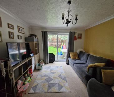 2 bedroom semi-detached house to rent - Photo 2