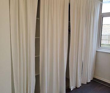 2 Bed Flat, Grove Park, SE12 - Photo 5