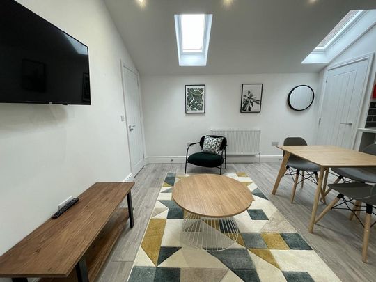 1 bedroom house to rent - Photo 1