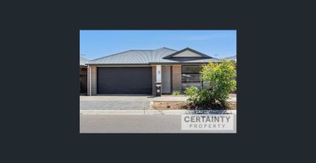 Stunning Brand New Modern Home in Mount Barker - Photo 3