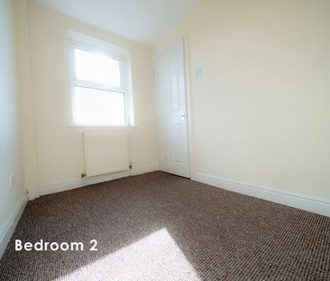 Room in a Shared House, Capstone Road, BR1 - Photo 1