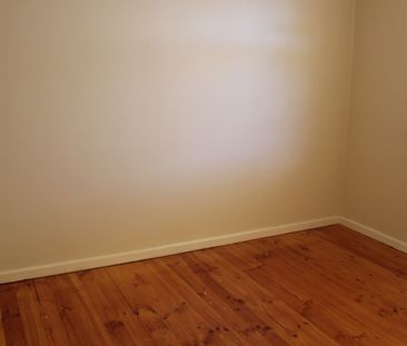 To register & apply for this property, please use this link: https:... - Photo 1