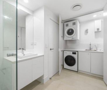 Varsity Lakes - Photo 6