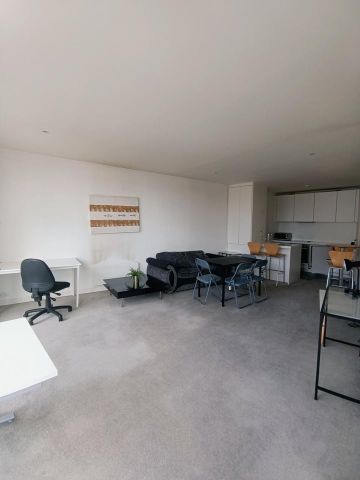 2 Bed Flat, The Rotunda, B2 - Photo 2