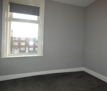 35 Hill Street - Photo 3