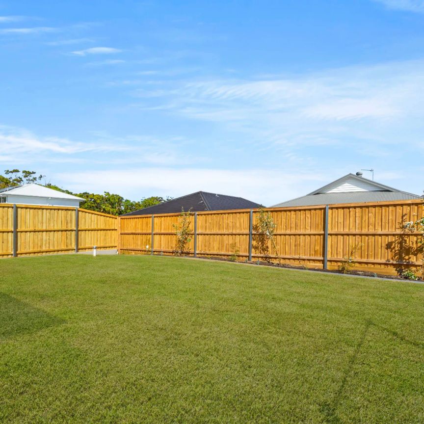 35 Barbin Drive, - Photo 1