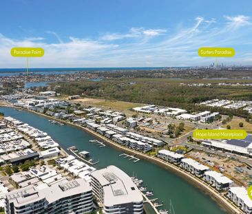 1 Bronte Circuit, Hope Island - Photo 1