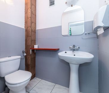 8-pokojowy bliźniak na wynajem dla firmy - Photo 4