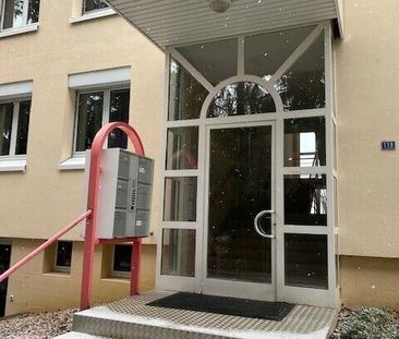 Appartement de 2,5 pièces au 2ème étage - Photo 2