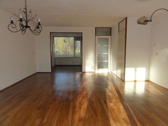 Huis te huur: Guus Kuyerzijde 9 2353 LR Leiderdorp - Photo 1