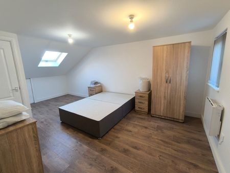 6 Bed Terraced House, Great Western Street, M14 - Photo 4