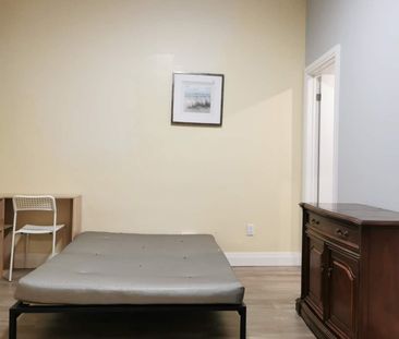 For Lease - 44 Robinson Street Unit# MFL 1BR, Toronto, Ontario - Photo 1