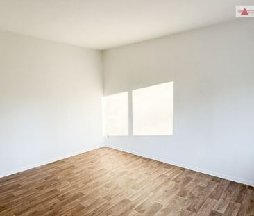 Moderne 2-Raum-Wohnung im 1. Obergeschoss auf der Haldenstraße in A... - Foto 1