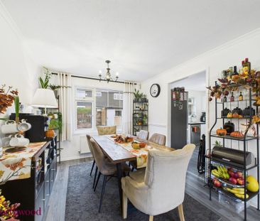 3 bedroom terraced house to rent - Photo 2