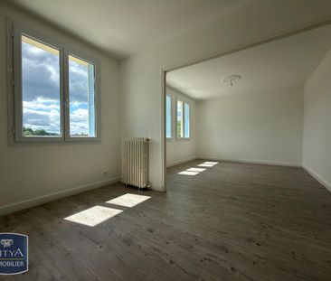 Location Maison 3 pièces 105m² ST PANTALEON DE LARCHE 19600 - Photo 1